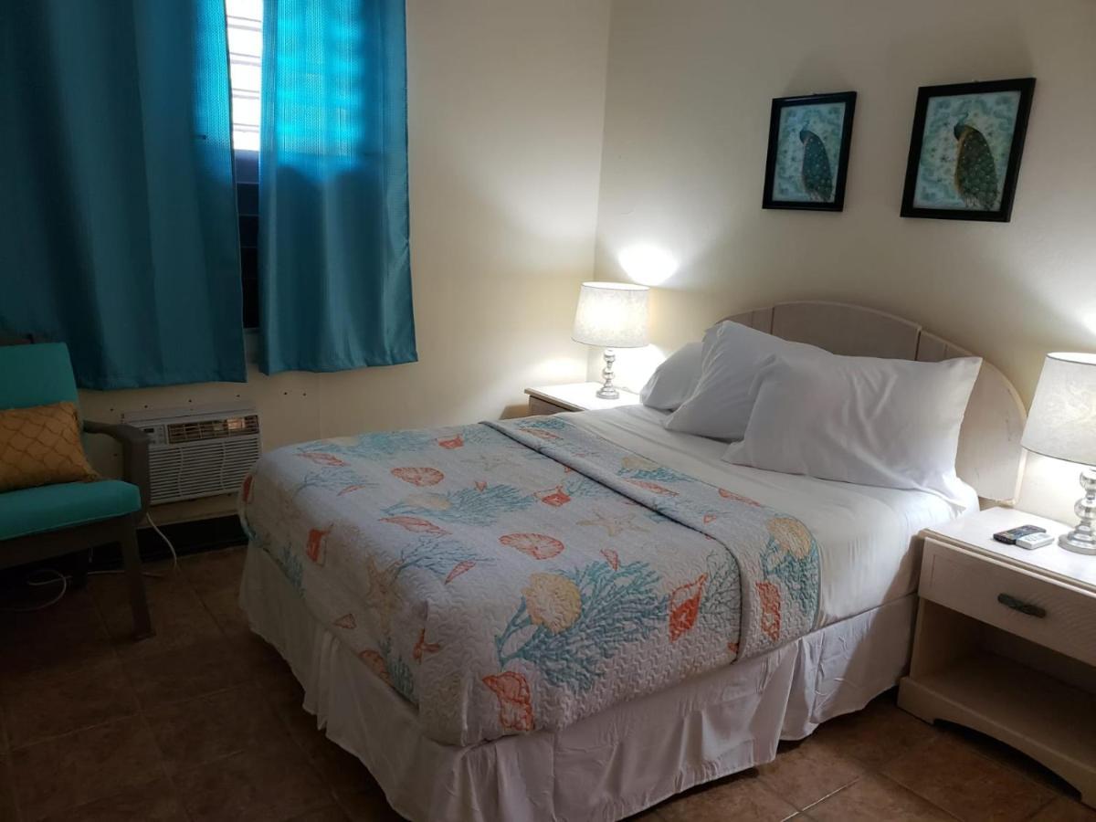 Midtown Guest House Шарлотта-Амалия Экстерьер фото
